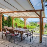 House Hortenzia View - Happy Apartment Revfulop