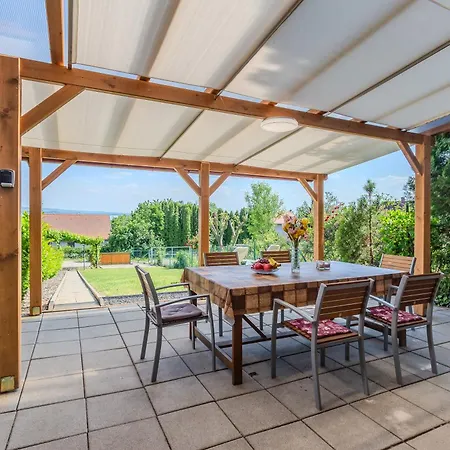 House Hortenzia View Terrace & Garden - Happy * Revfulop