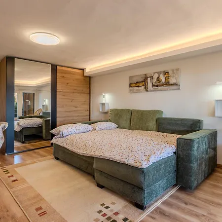 Holiday home House Hortenzia View Terrace & Garden - Happy