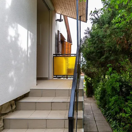 House Hortenzia View Terrace & Garden - Happy *