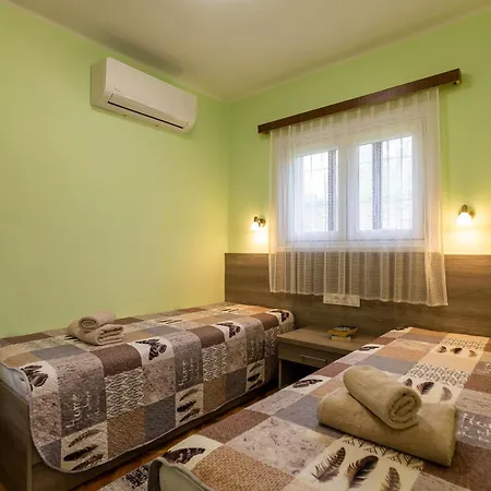 House Hortenzia View Terrace & Garden - Happy * Revfulop