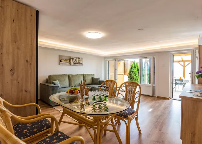 House Hortenzia View - Happy Apartment Révfülöp