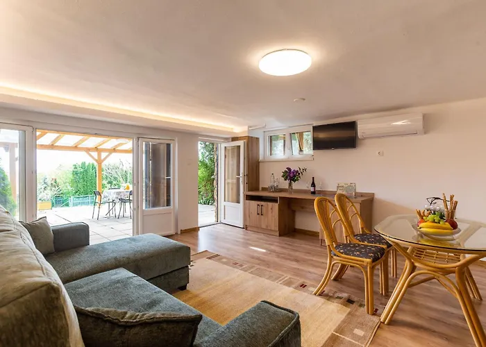 House Hortenzia View - Happy